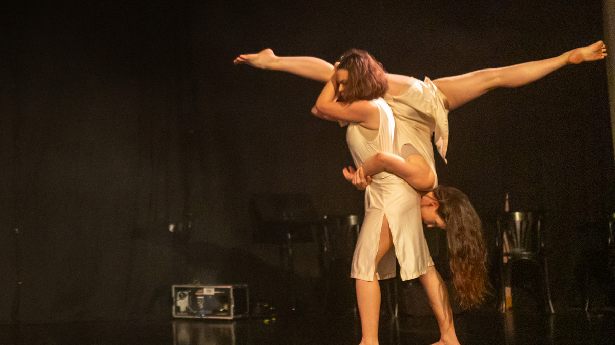 TANZPERFORMANCE mit EDGE Dance Project e.V.-