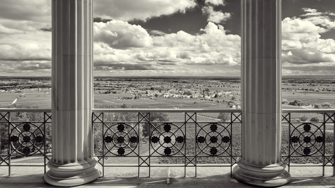 Blick von Schloss Villa Ludwigshöhe. Foto: Axel Thünker