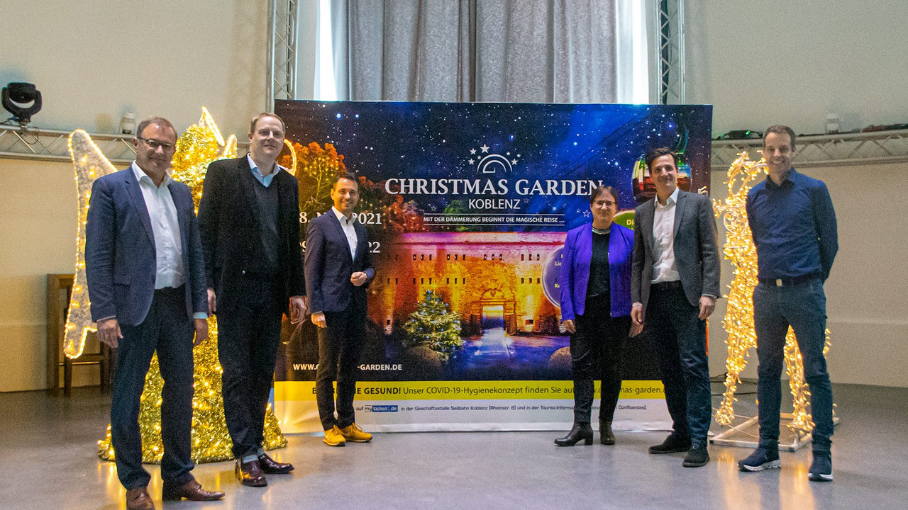 Partnerinnen und Partner von Veranstalter, Stadt Koblenz und Land Rheinland-Pfalz bei der Pressekonferenz zur Veranstaltung Christmas Garden. Foto: I-Motion