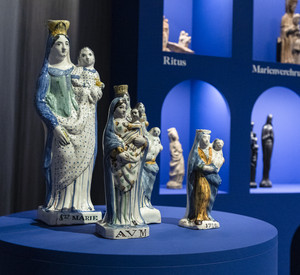 Blick in die Ausstellung "Madonna". Foto: GDKE Rheinland-Pfalz / Kulbe