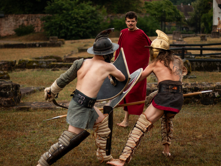 Nachts in UNSEREM Museum – Gladiatoren für Erwachsene! Nachts in UNSEREM Museum – Gladiatoren für Erwachsene!