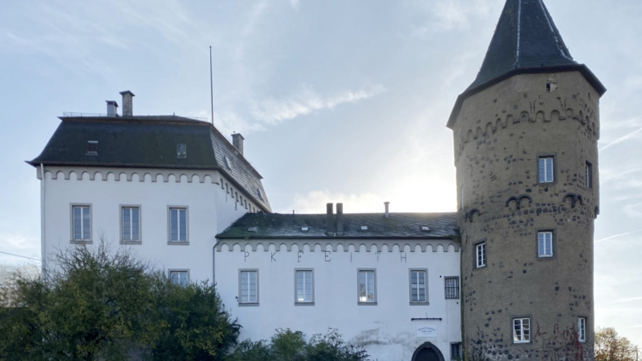Die Burg Linz, rechts der Nordwestturm © Niklas Underwood, GDKE, Landesdenkmalpflege