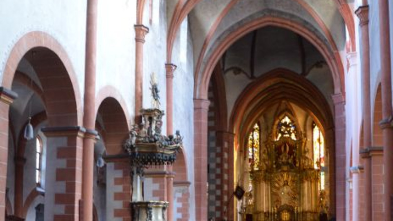 Klosterkirche Arnstein, Inneres von Westen © GDKE, Landesdenkmalpflege, G. P. Karn