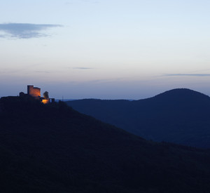 Burg Trifels in Annweiler. Foto: GDKE Rheinland-Pfalz / Pfeuffer Burg Trifels in Annweiler. Foto: GDKE Rheinland-Pfalz / Pfeuffer